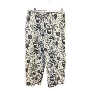 Herman Geist Stretch  printed Capris Sz 10 Cream/Black NWT
